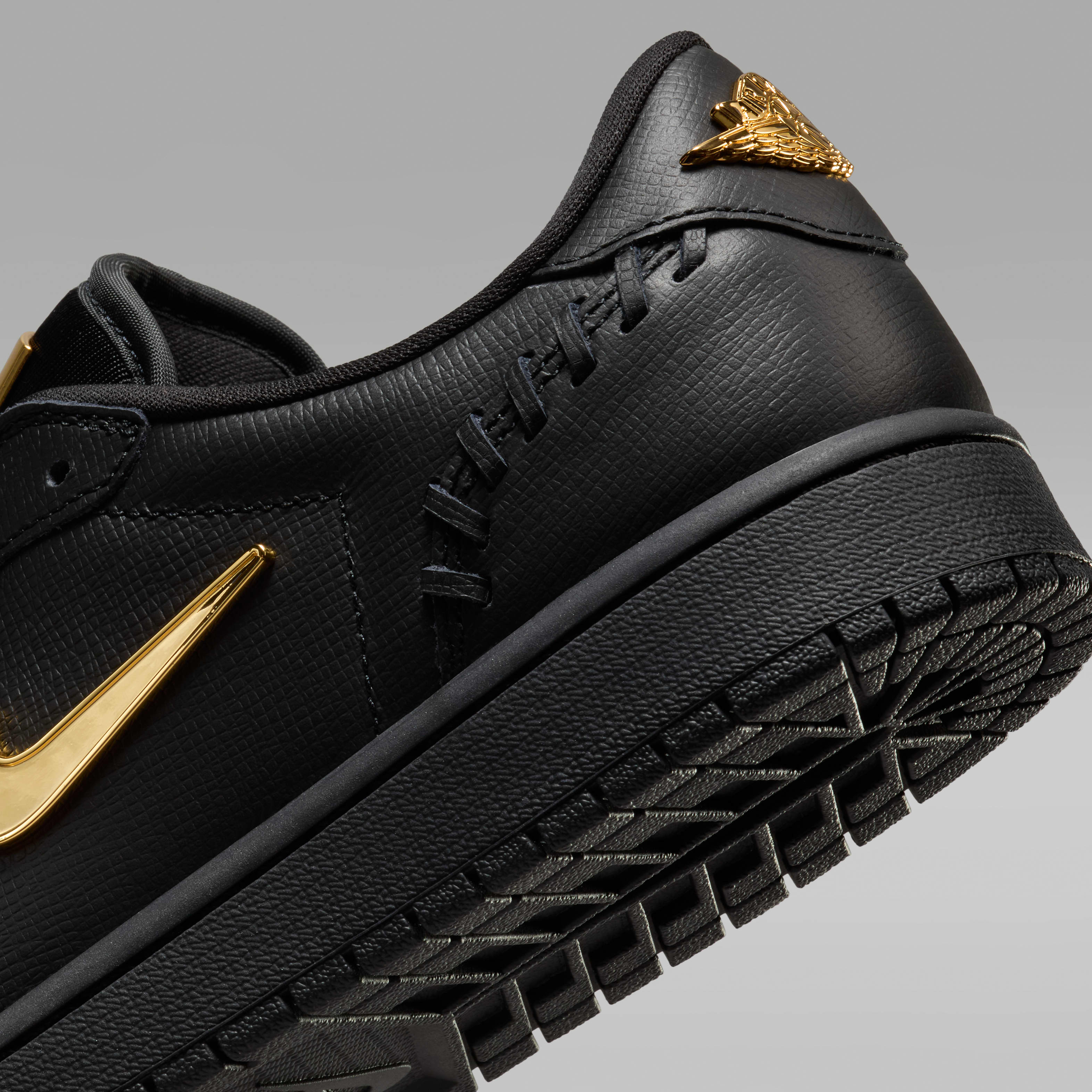 Nike Air Jordan 1 Low Method of Make Women's Shoes | King's Cross